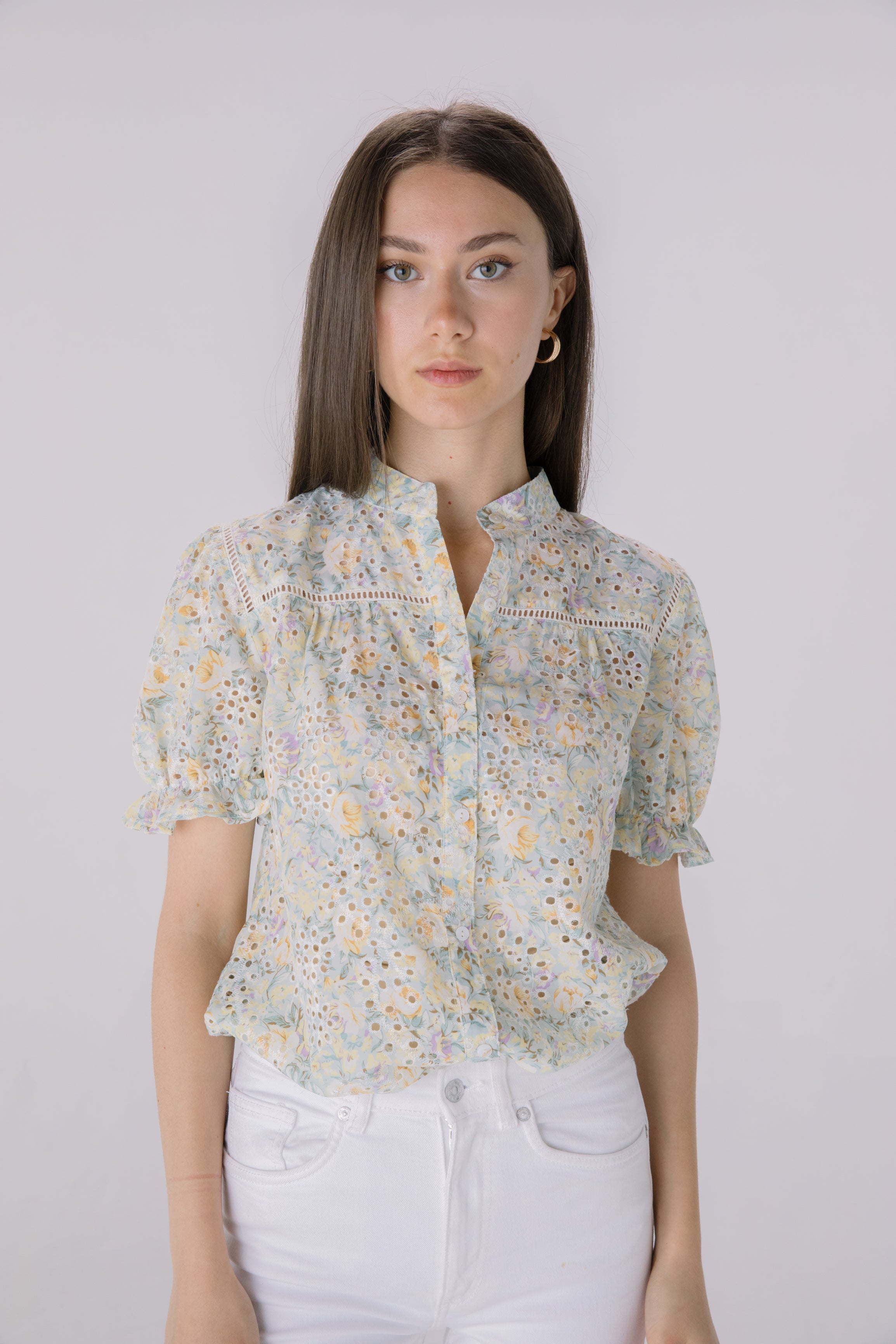 Floral Printed Eyelet Puff Sleeve Top – Solitaire