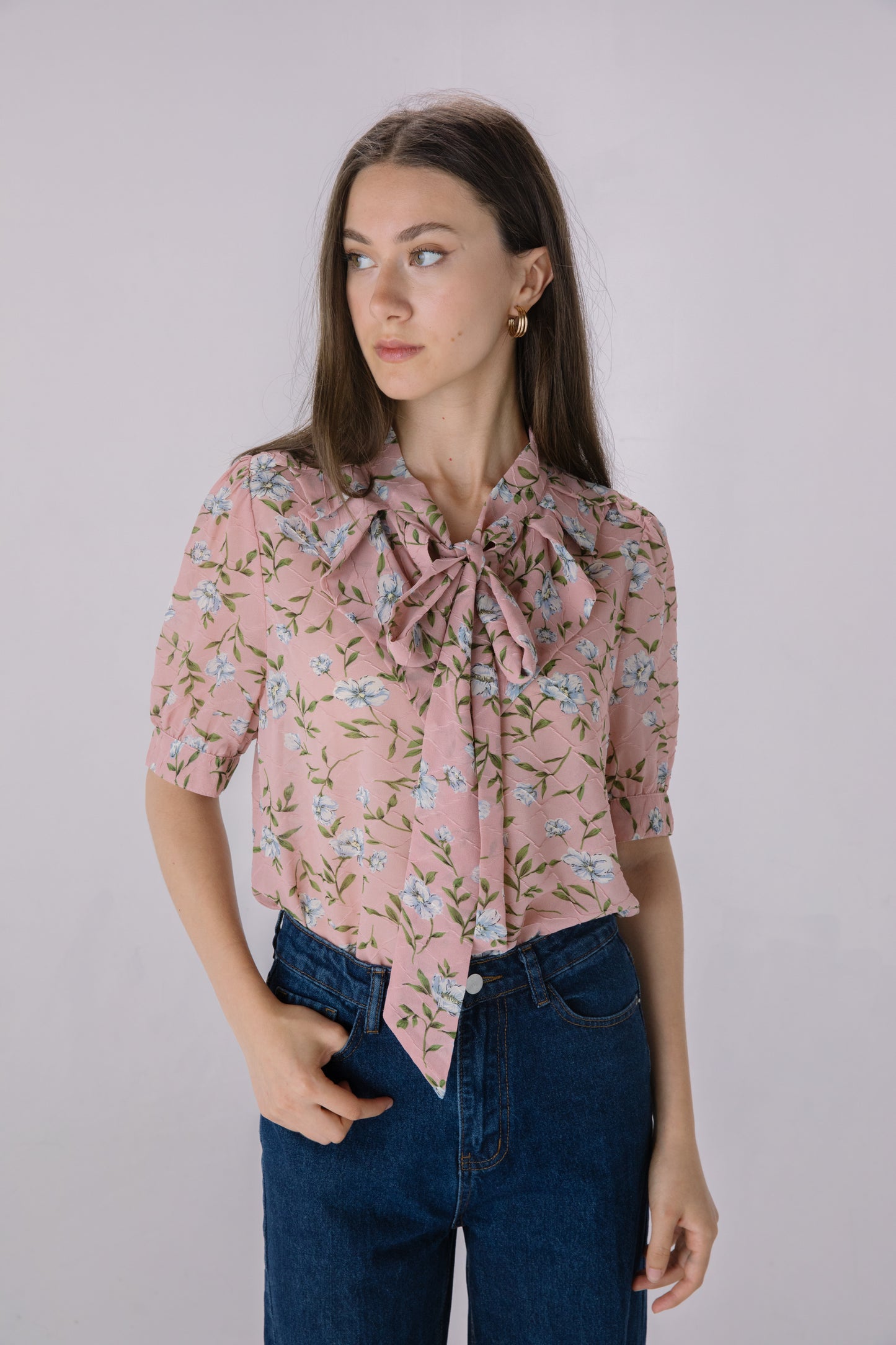 Floral Printed Chiffon Pussybow Blouse